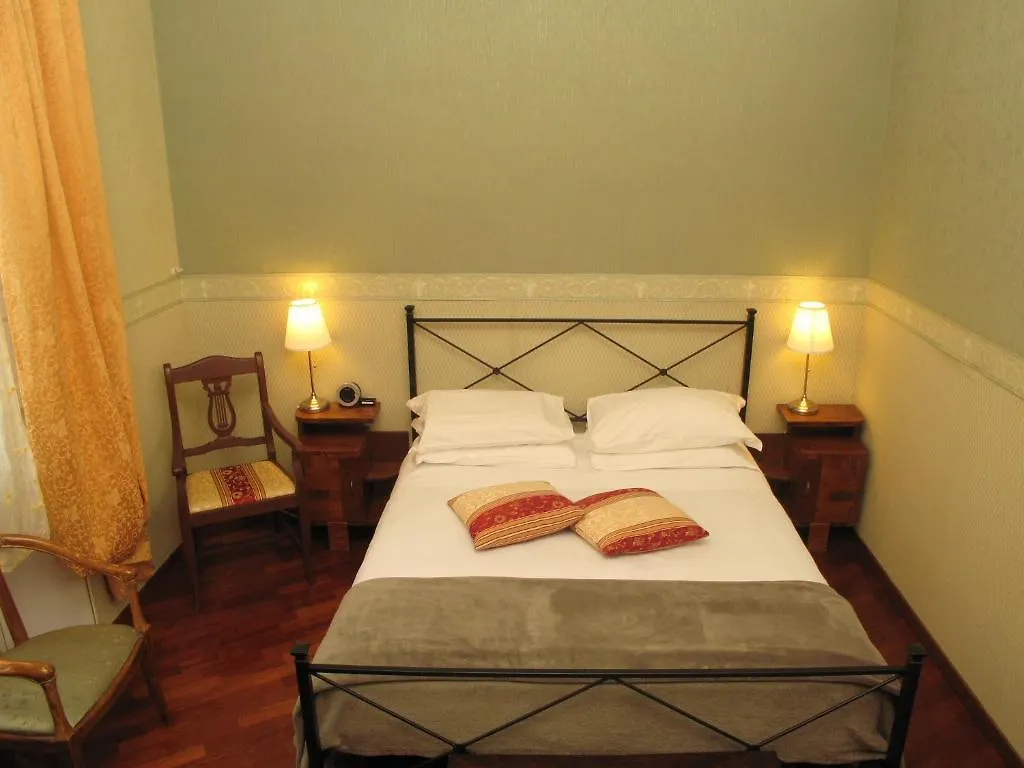 Gourmet B&B Giglio Bianco Bed and Breakfast Φλωρεντία