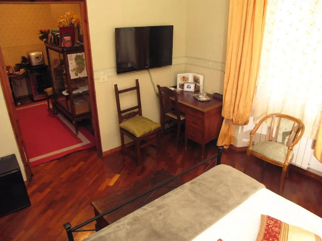 Bed & Breakfast Gourmet B&B Giglio Bianco Italien